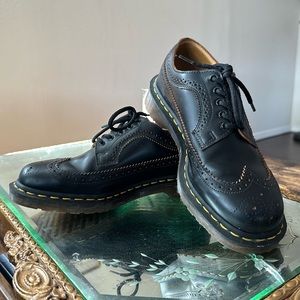 Dr Martens Black Leather Wingtips